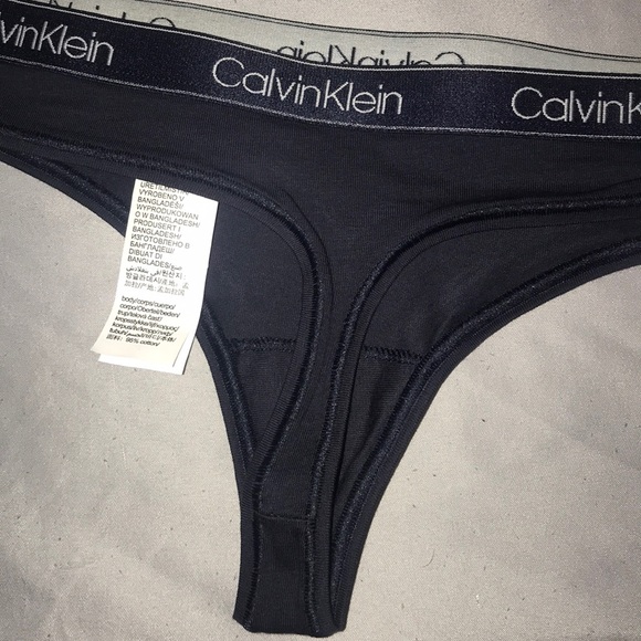 Calvin Klein Women’s Thong🆕 - Picture 9 of 14